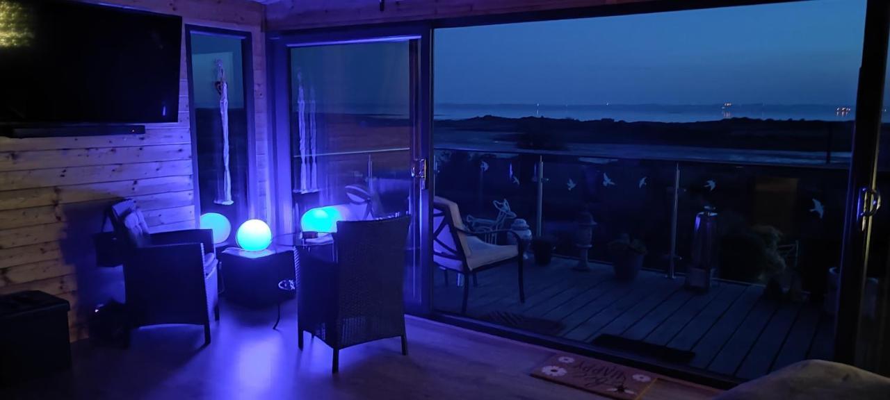 Horse Island View Luxury Retreat Daire Kircubbin Dış mekan fotoğraf
